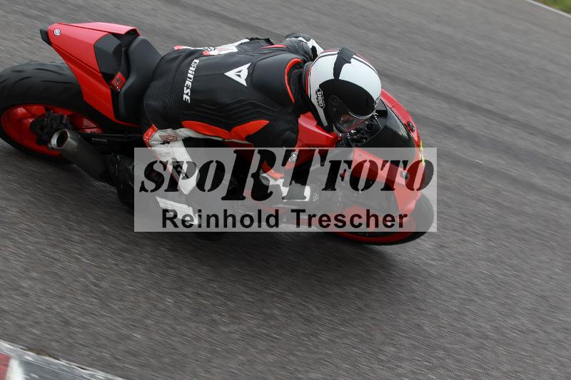 /Archiv-2022/68 13.10.2022 Speer Racing ADR/Freies Fahren rot und gelb/701